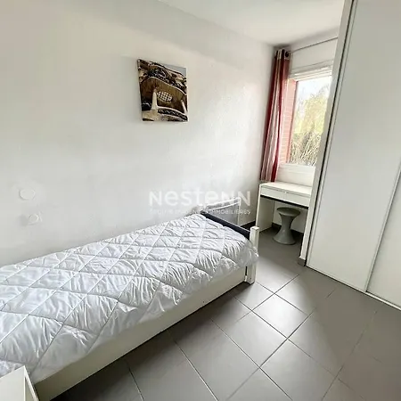 4 Couchages Avec Piscine Apartment